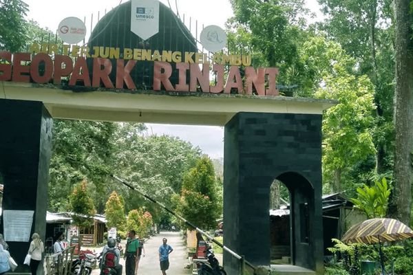 Most beautiful waterfall in Lombok Benang Kelambu