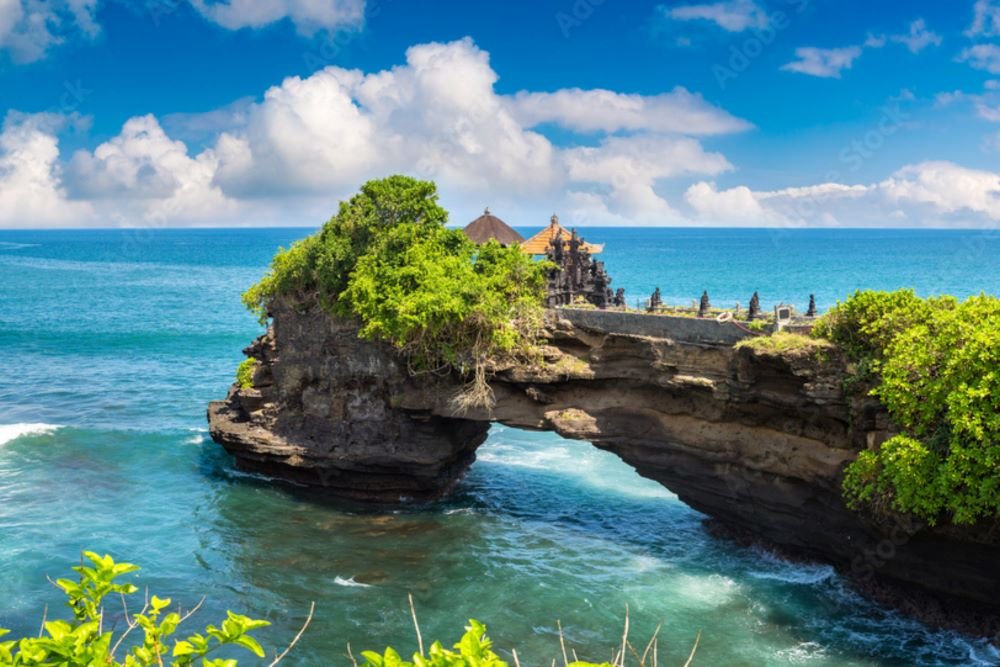 Batu Bolong Temple shore excursion