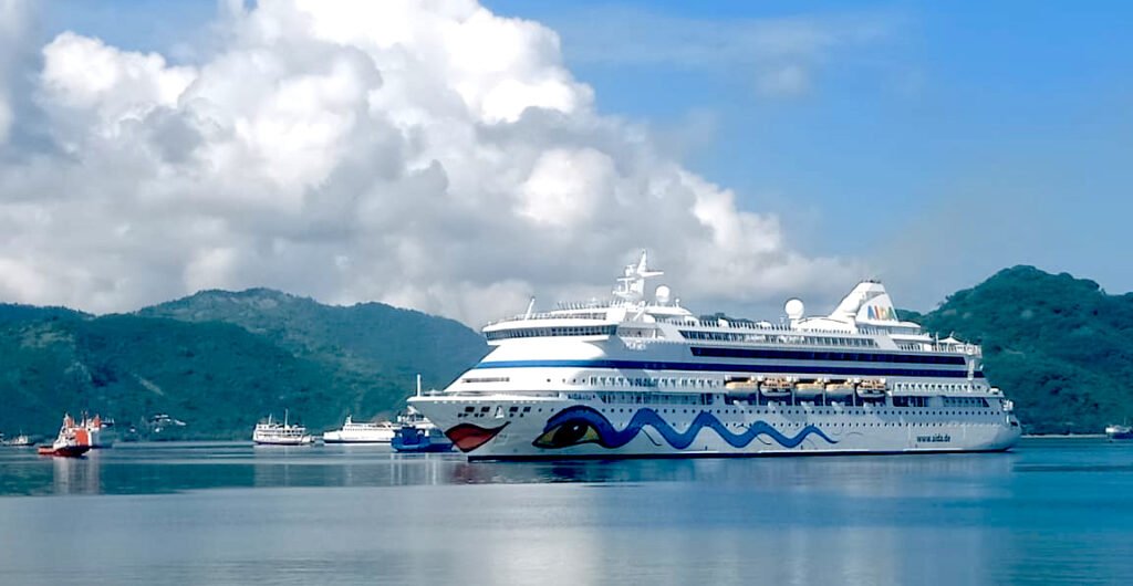 Viking cruises excursions Lombok