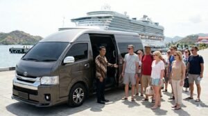 comfortable transport for shore excursion