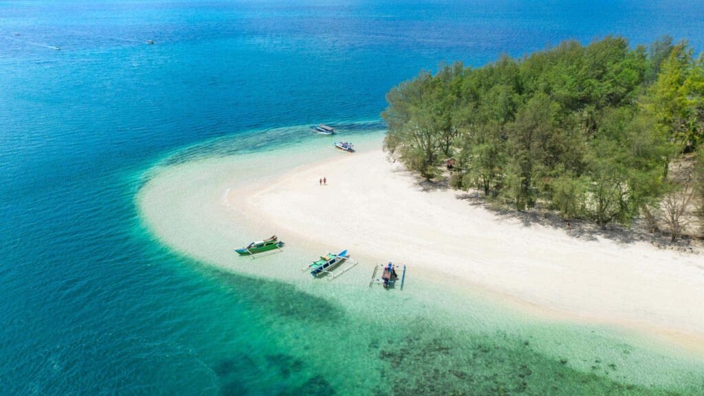 tipping on shore excursions Lombok