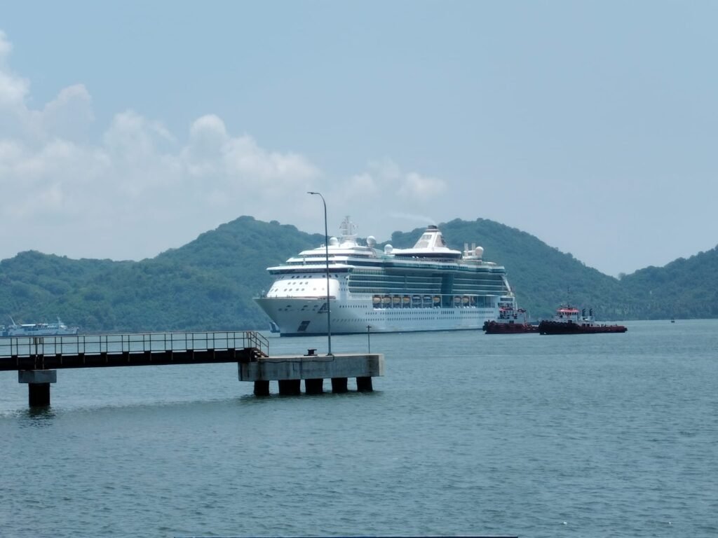 domestic cruise excursions Lombok