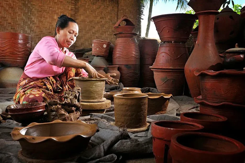 pottery making excursion Lombok