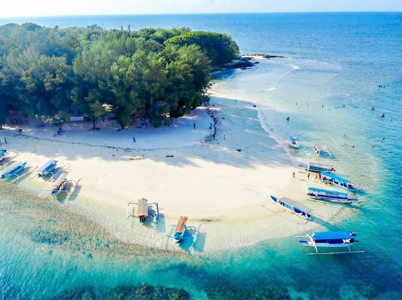 Gili Nanggu island hopping