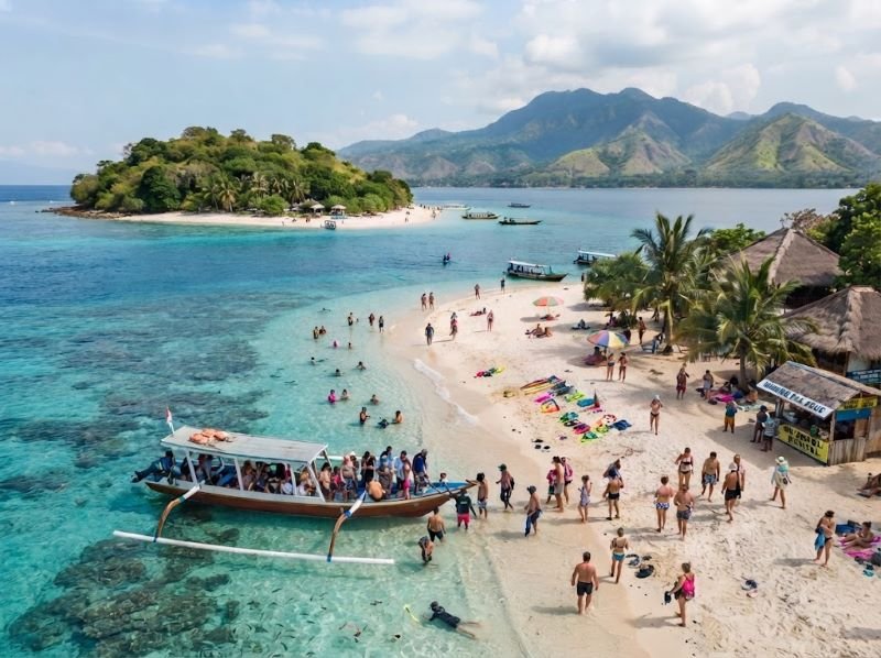 Gili Nanggu island trip during a Lombok cruise stop