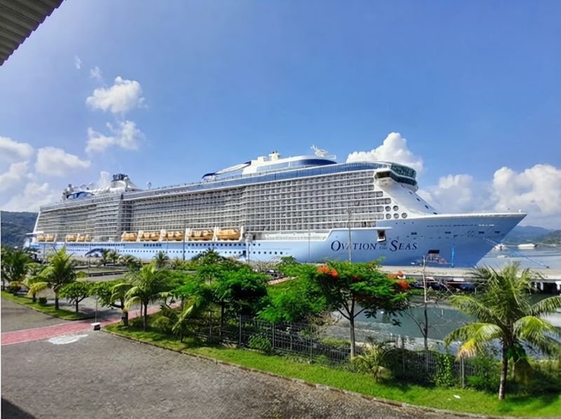 ship tours Lombok