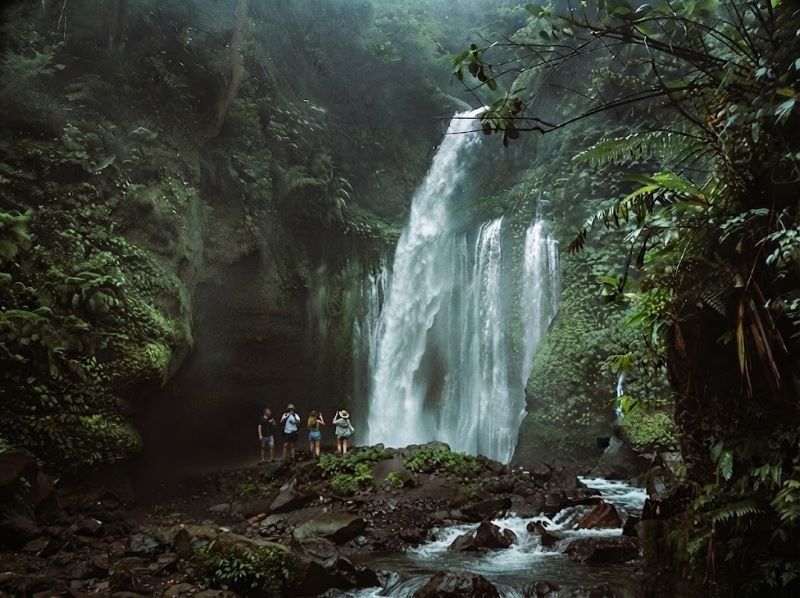 waterfall ship tours Lombok