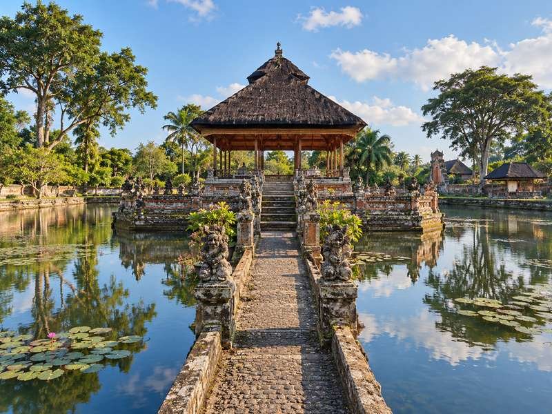 Bale Kambang pavilion surrounded by water at Mayura